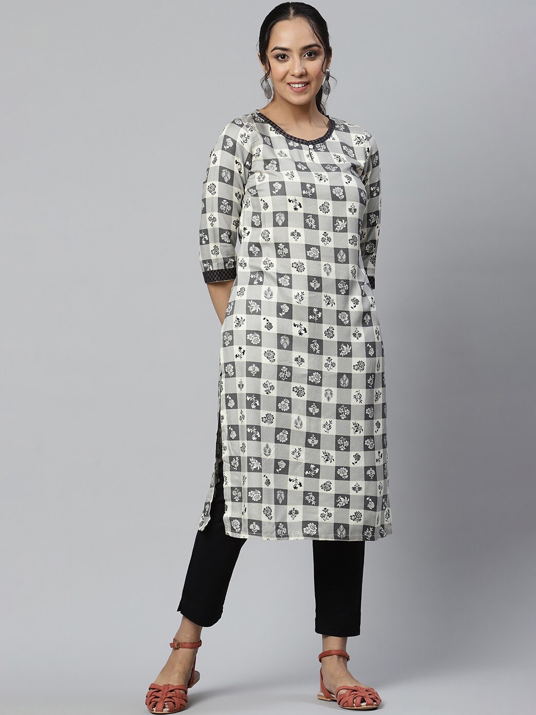 

AURELIA Women Off White & Black Floral Printed Checked Kurta