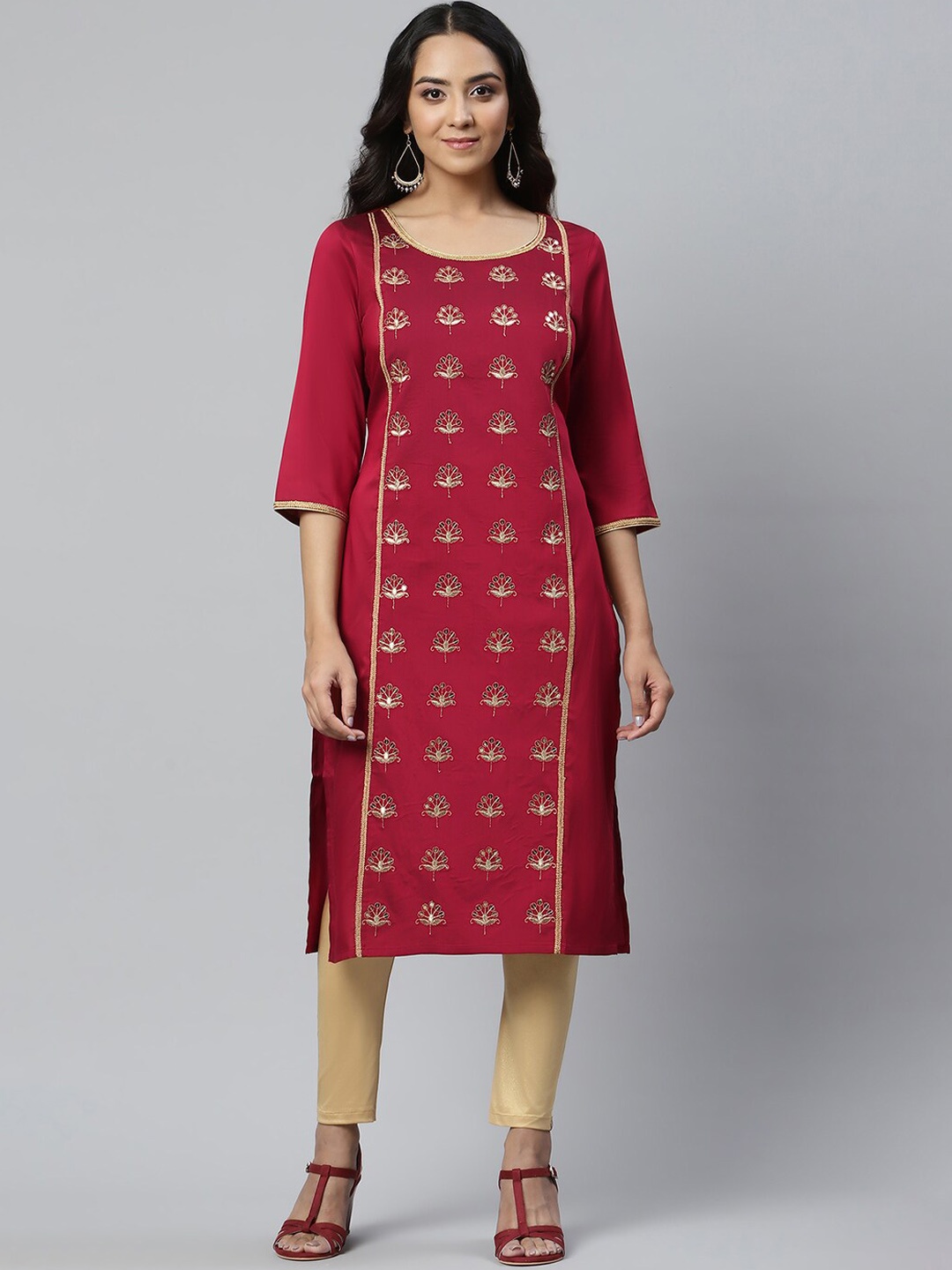 

AURELIA Women Red Ethnic Motif Embroidered Kurta