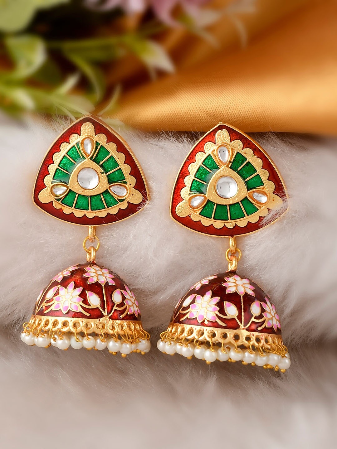 

DASTOOR Red & Green Gold-Plated Contemporary Jhumkas Earrings