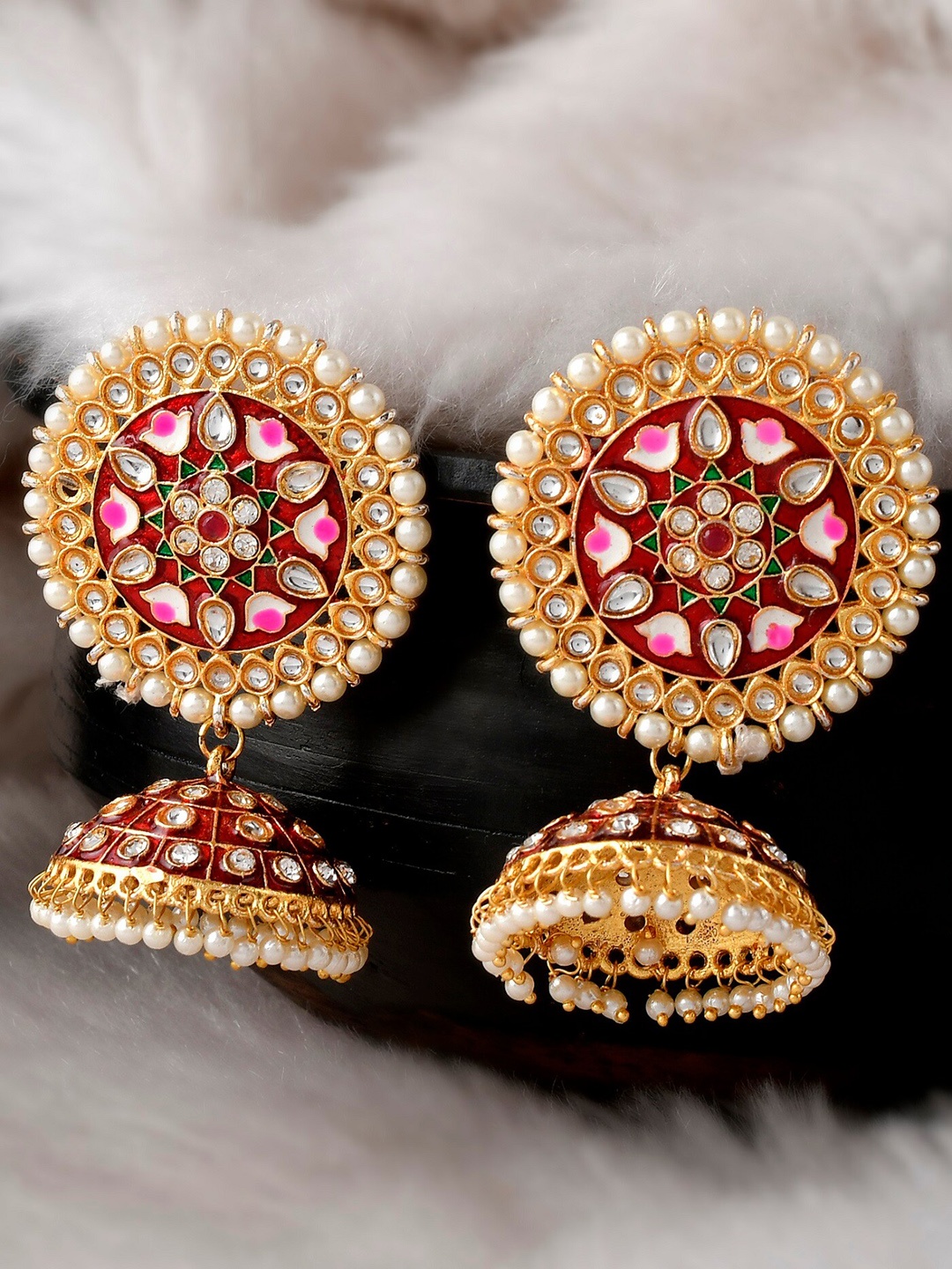 

DASTOOR Red & Gold-Plated Contemporary Jhumkas Earrings