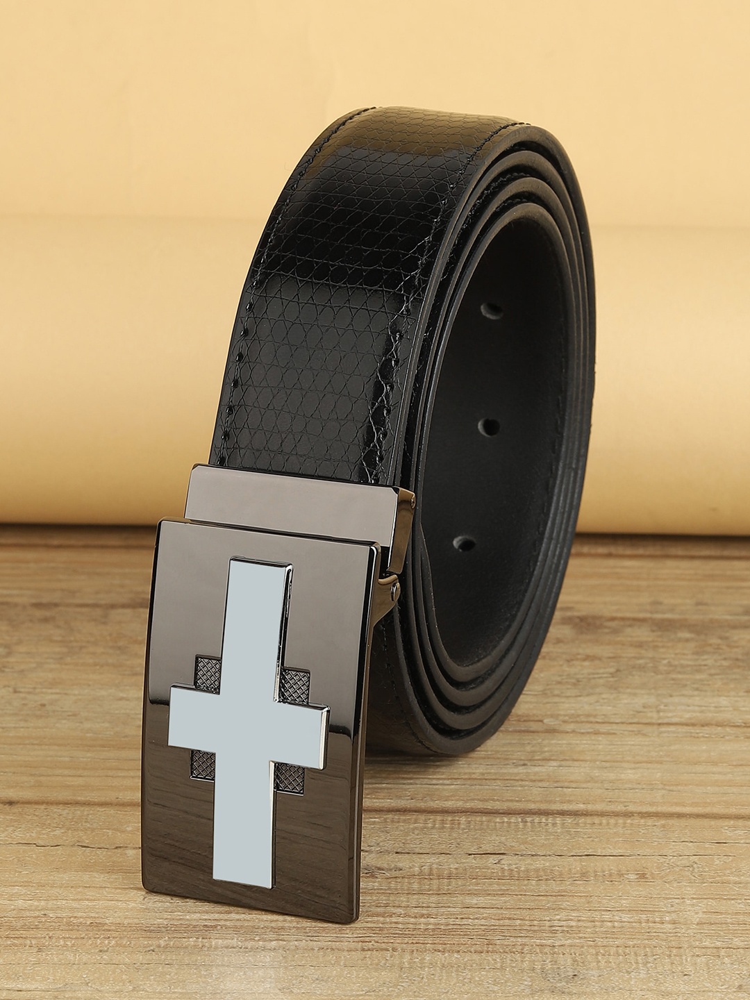 

ZORO Men Black Textured Belt