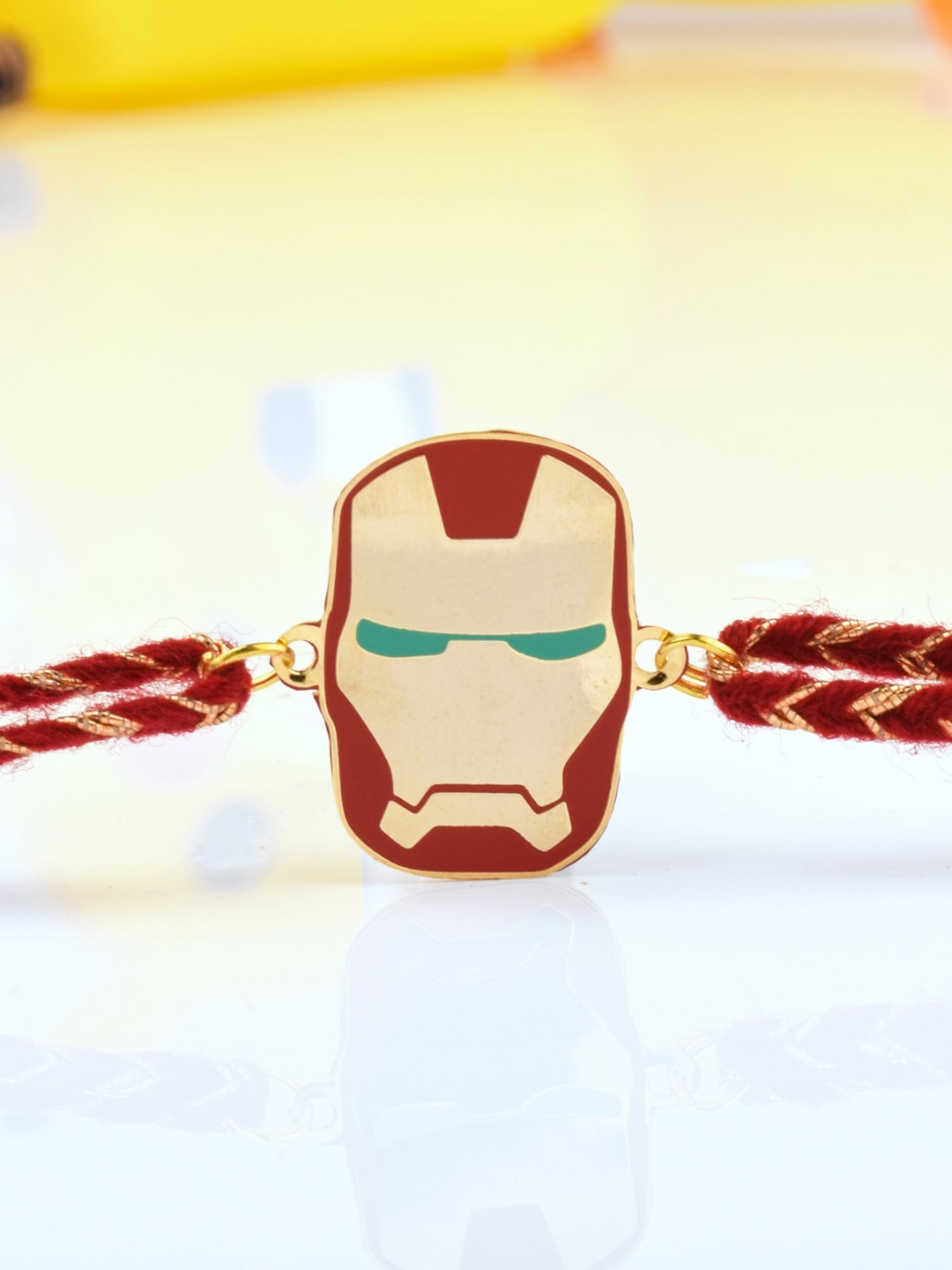 

Bigsmall Unisex Gold-Toned Red Iron Man Helmet Rakhi