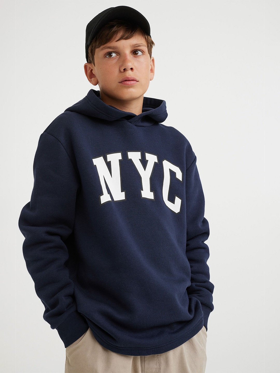

H&M Boys Blue Printed Hooded Sweatshirt