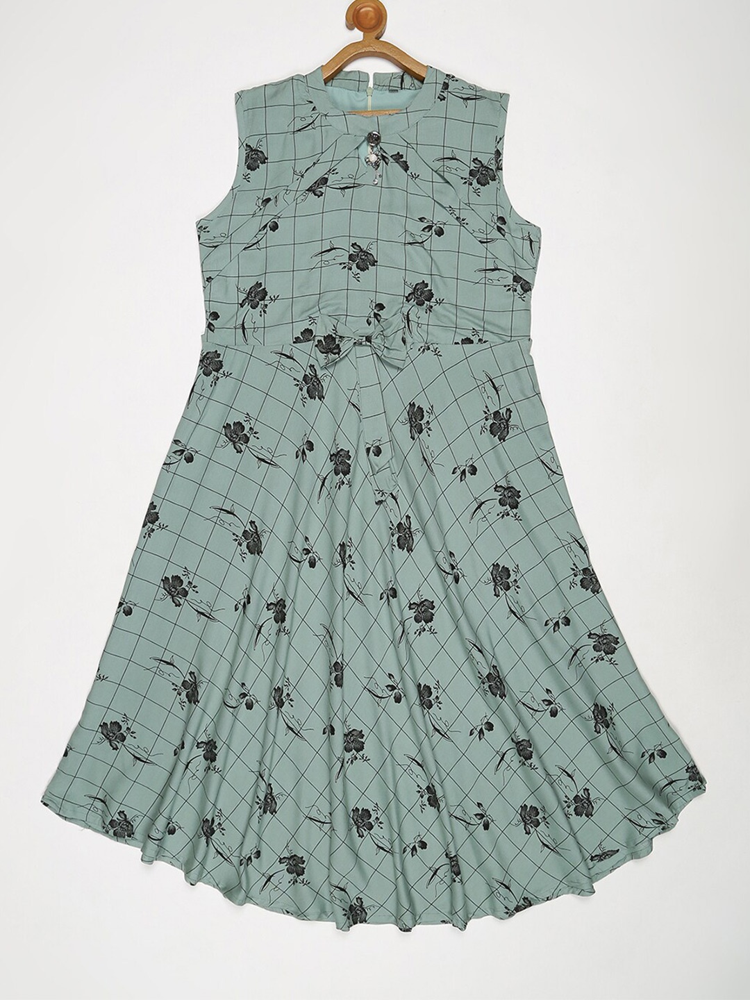 

V2 Value & Variety Green Printed Fit and Flare Dress