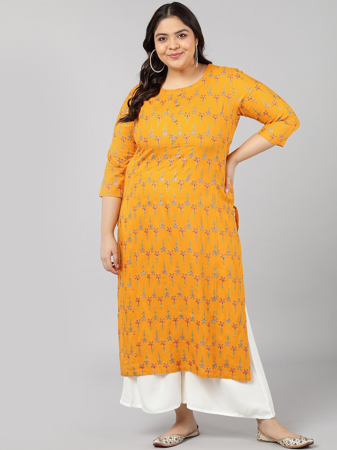 

kipek Women Mustard Yellow Ethnic Motifs Printed Mirror Work Kurta