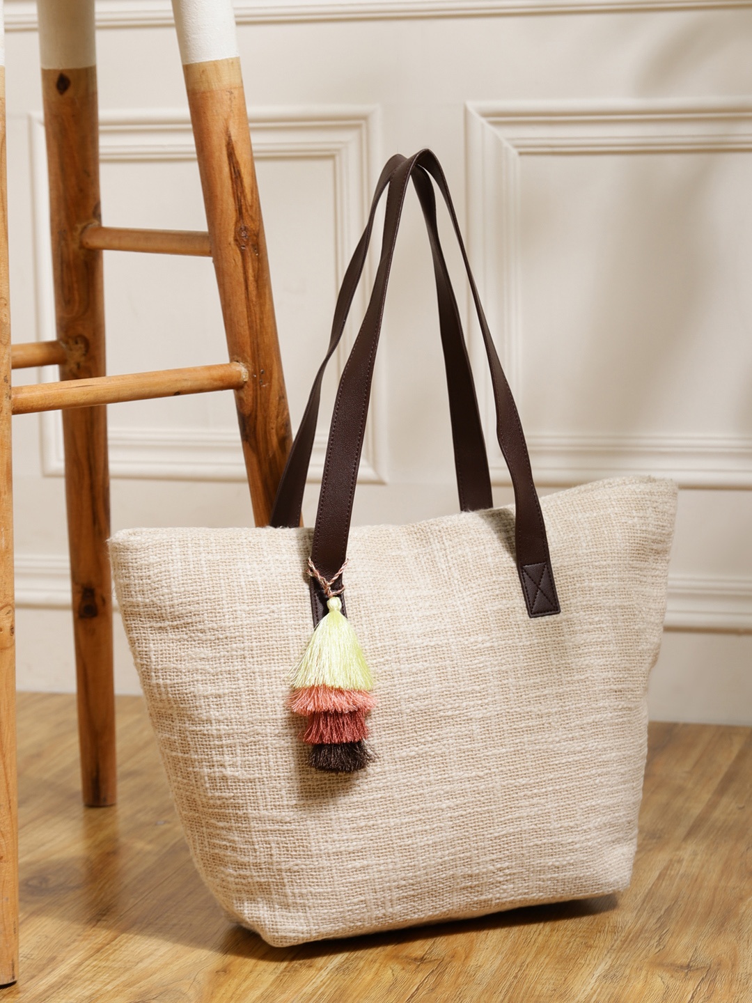 

DEEBACO Off White & Brown Jacquard Oversized Shopper Tote Bag with Tasselled