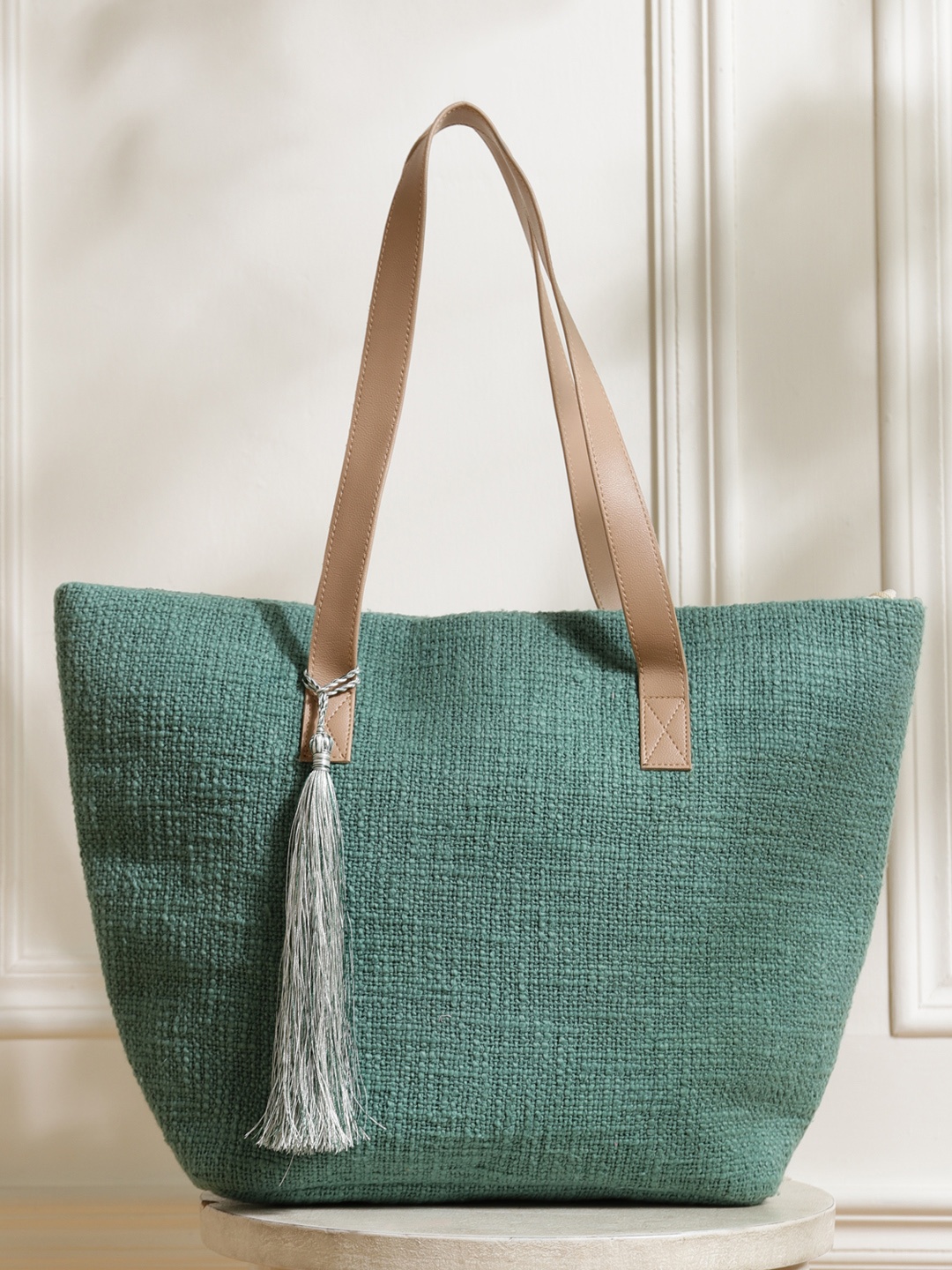 

DEEBACO Sea Green & White Jacquard Oversized Shopper Tote Bag with Tasselled