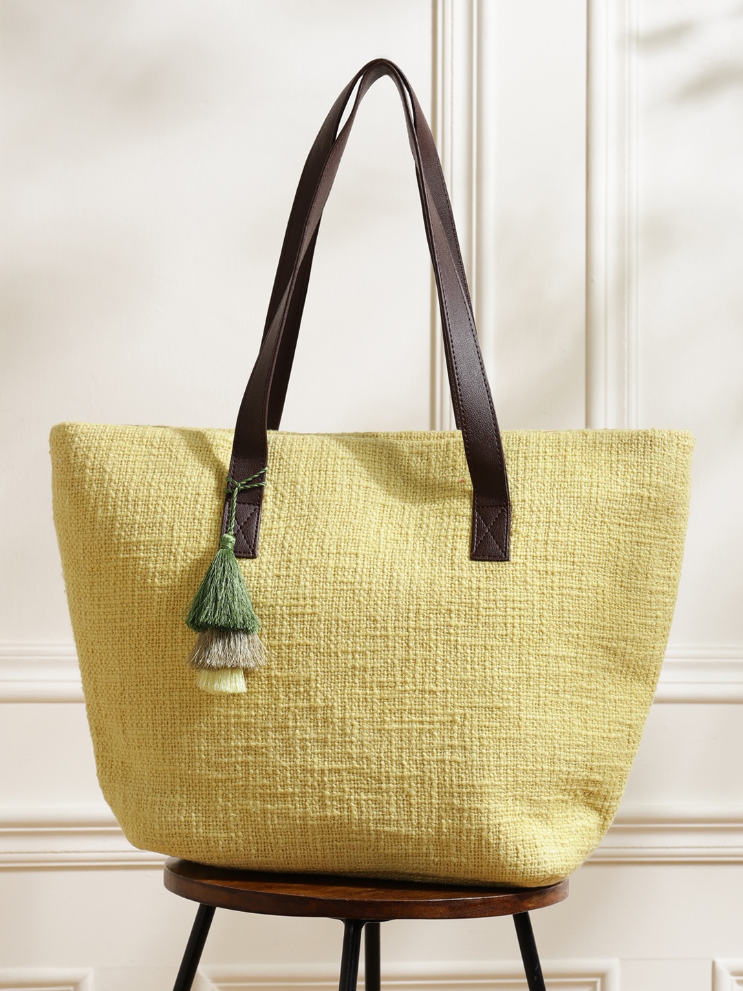 

DEEBACO Yellow & Brown Jacquard Oversized Shopper Tote Bag with Tasselled