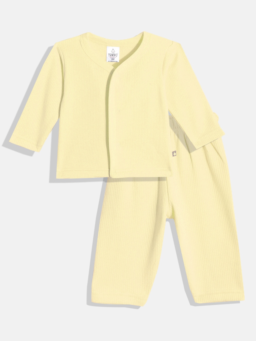 

TINYO Infants Yellow Solid Pure Cotton Thermal Set