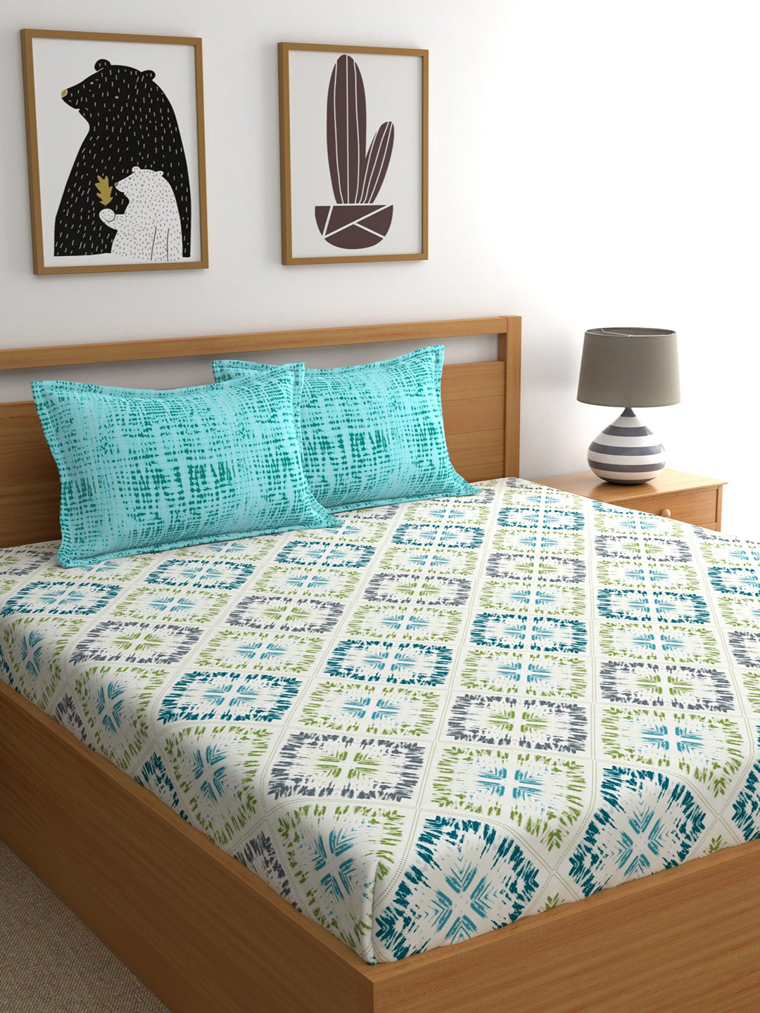 

Dreamscape Teal Blue 140 TC King Bedsheet with 2 Pillow Covers