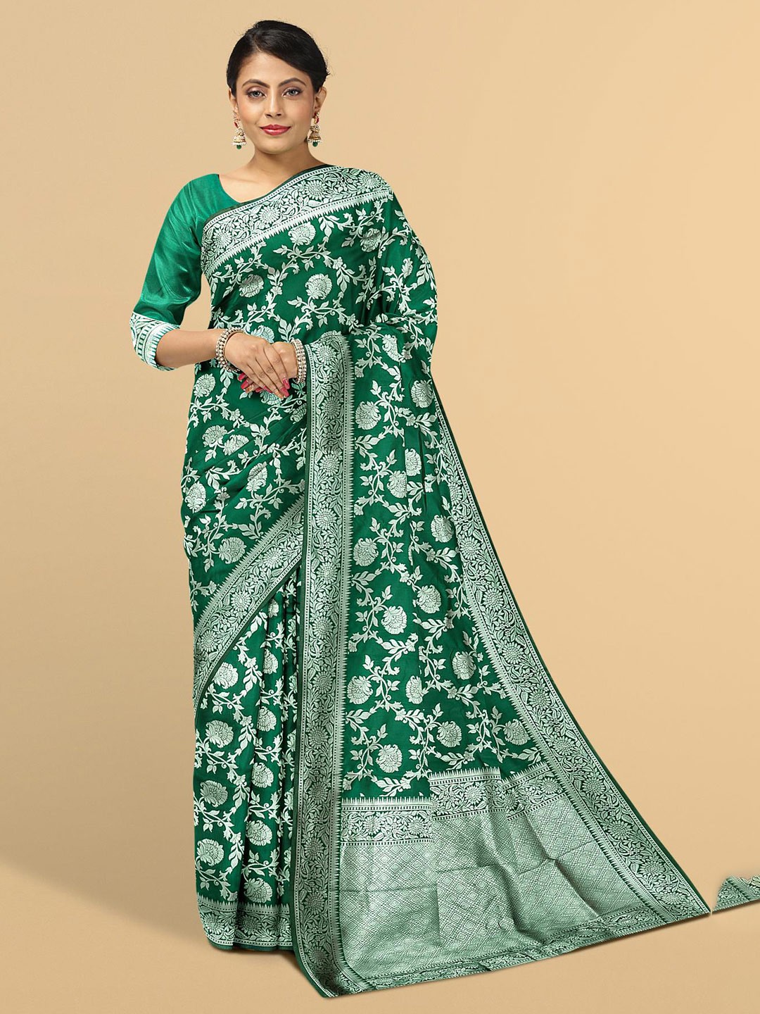 

Kalamandir Green & Silver-Toned Floral Zari Silk Blend Saree