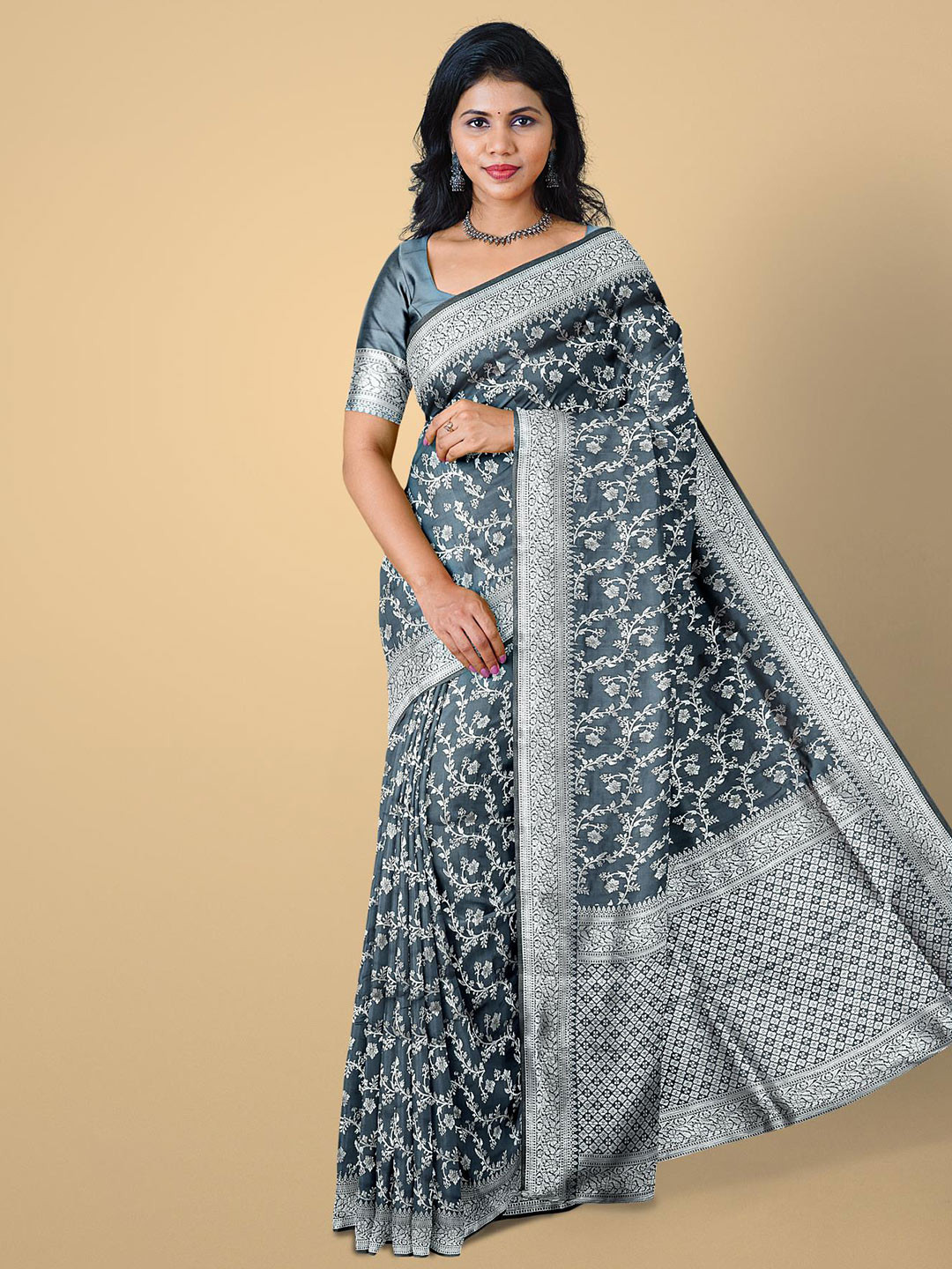 

Kalamandir Grey & Silver-Toned Floral Zari Silk Blend Saree