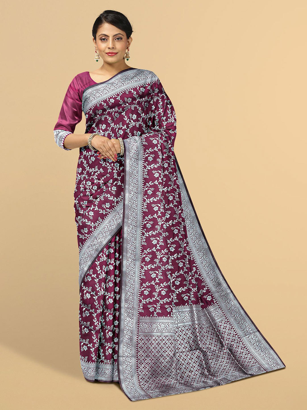 

Kalamandir Purple & Silver-Toned Floral Zari Silk Blend Saree
