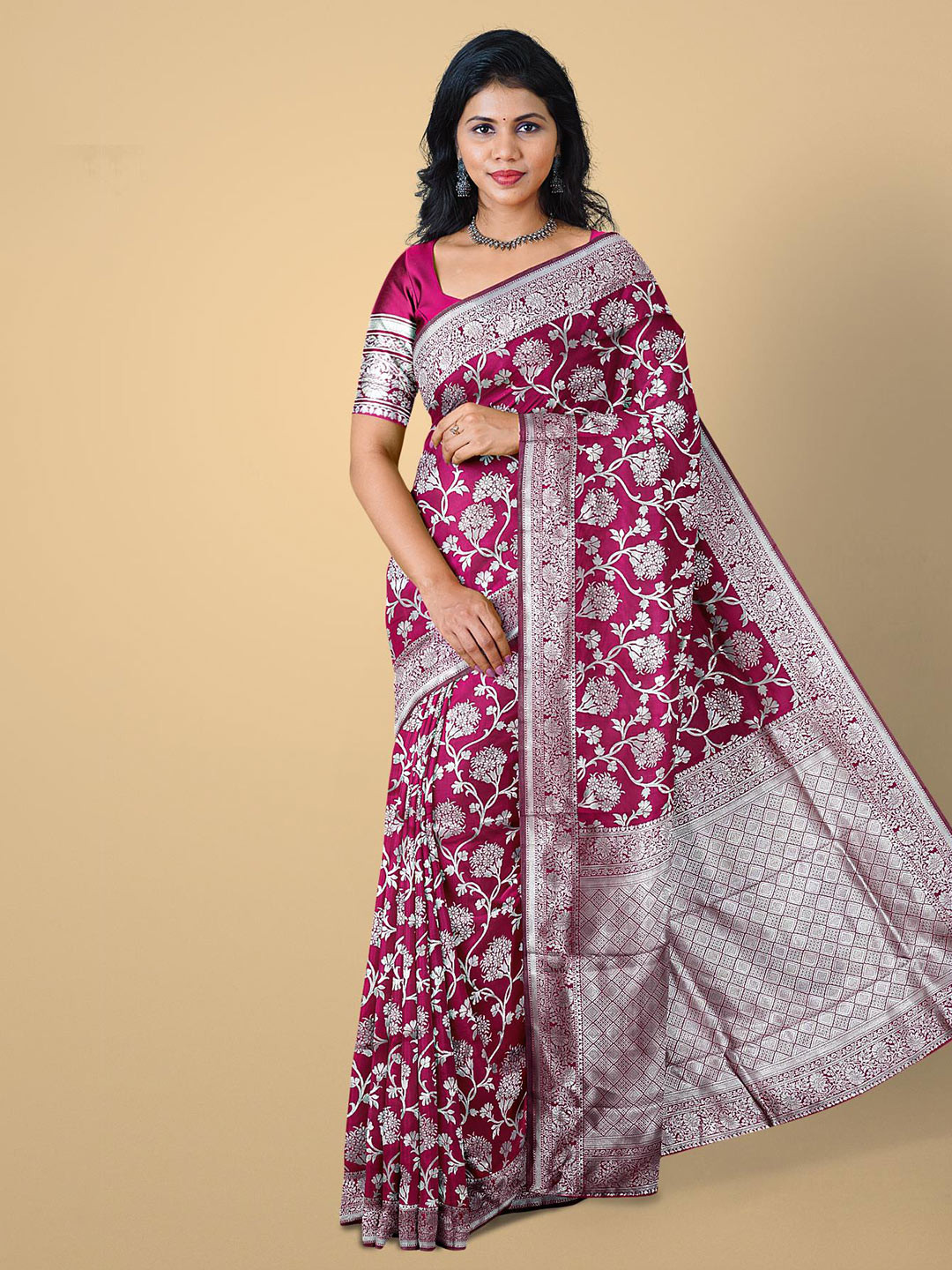 

Kalamandir Pink & Silver-Toned Floral Silk Blend Saree