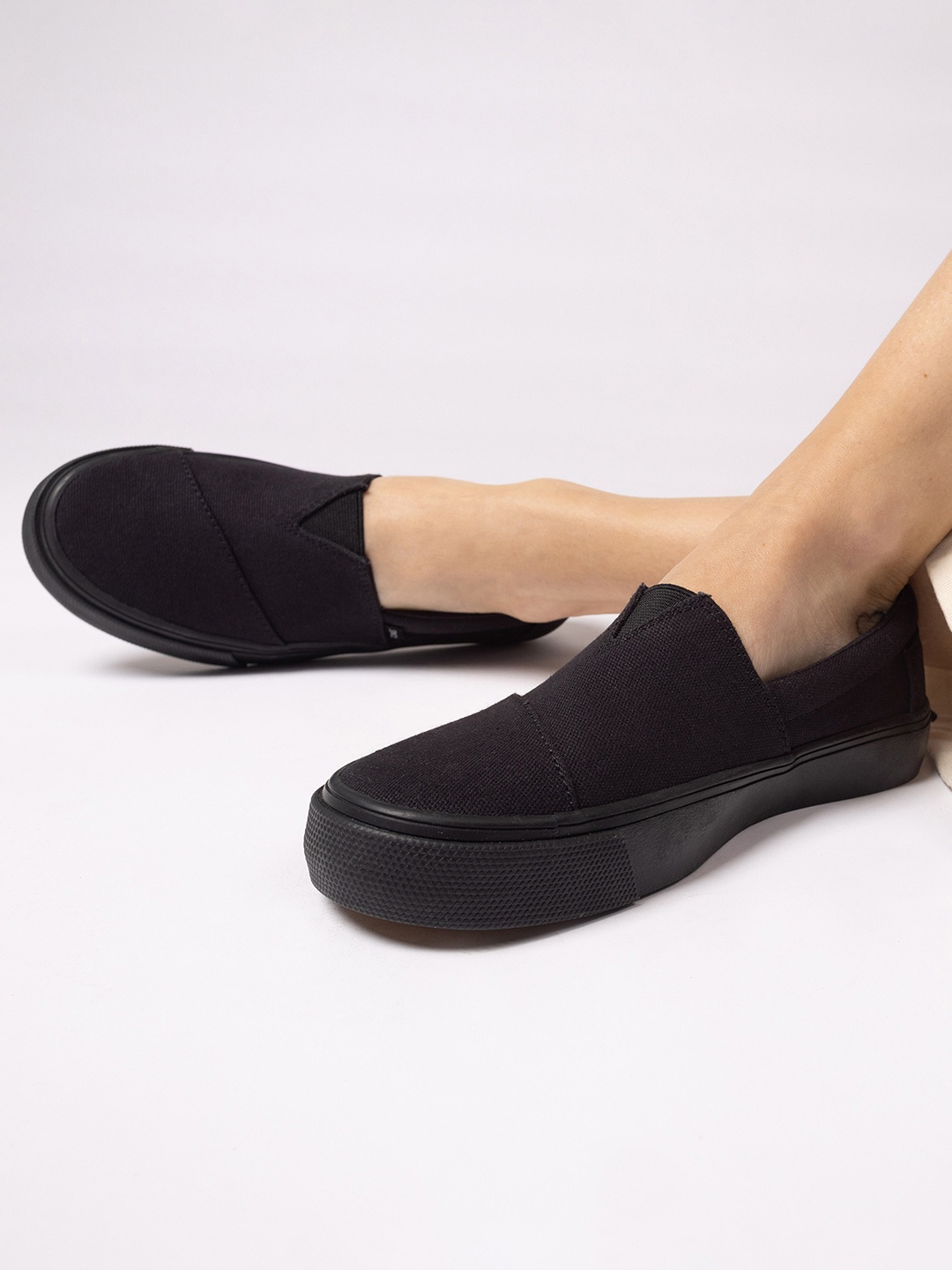 

TOMS Women Black Casual Slip-On Sneakers