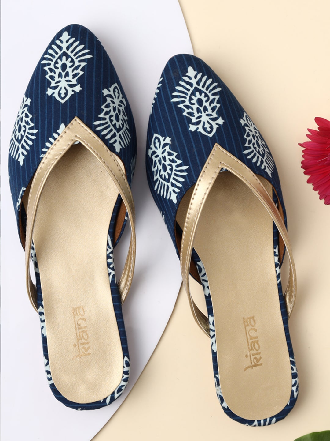 

Kiana Women Blue Printed Ethnic Mules Flats