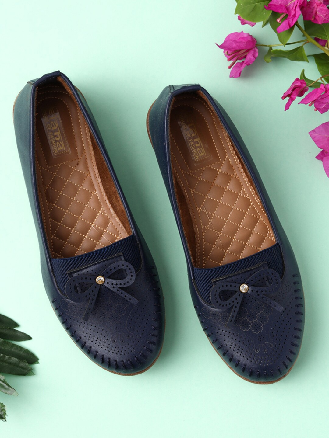 

Kiana Women Blue Ethnic Tassels Flats