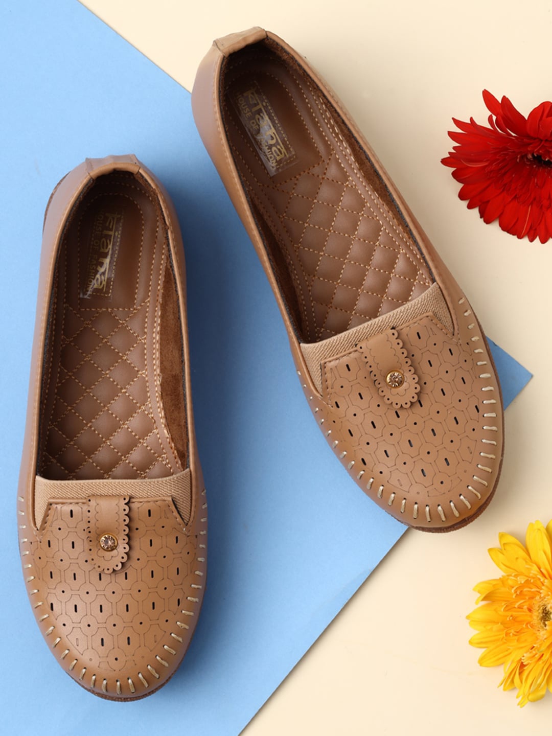 

Kiana Women Brown Ethnic Laser Cuts Flats