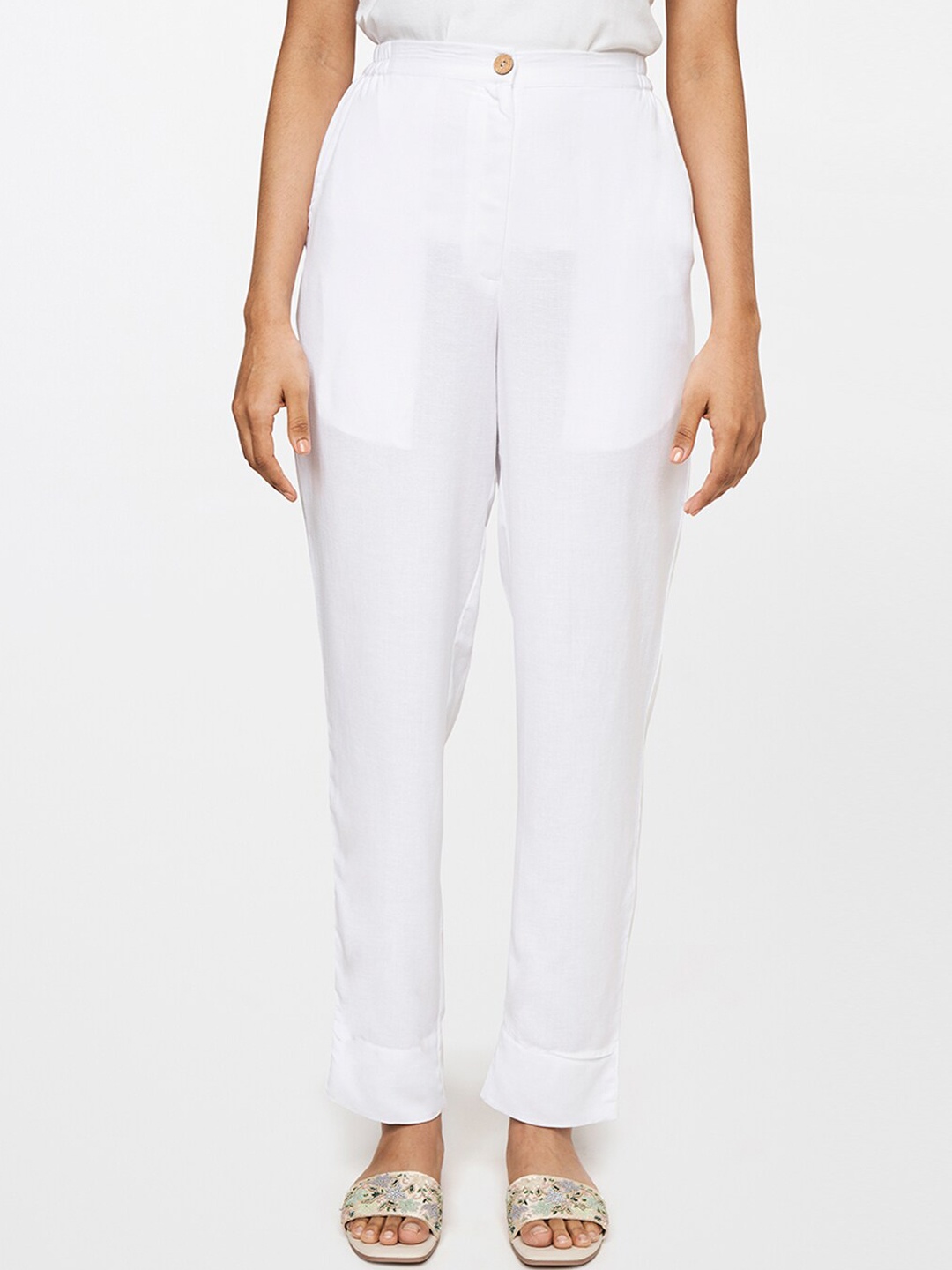 

Global Desi Women White Straight Fit Trousers