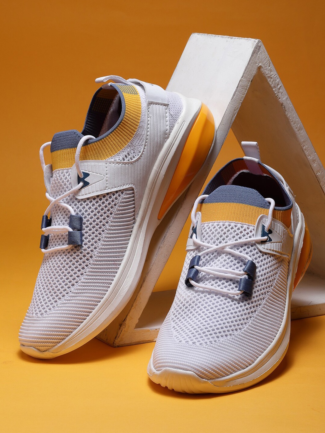 

ASIAN Men White Mesh Running Non-Marking Shoes