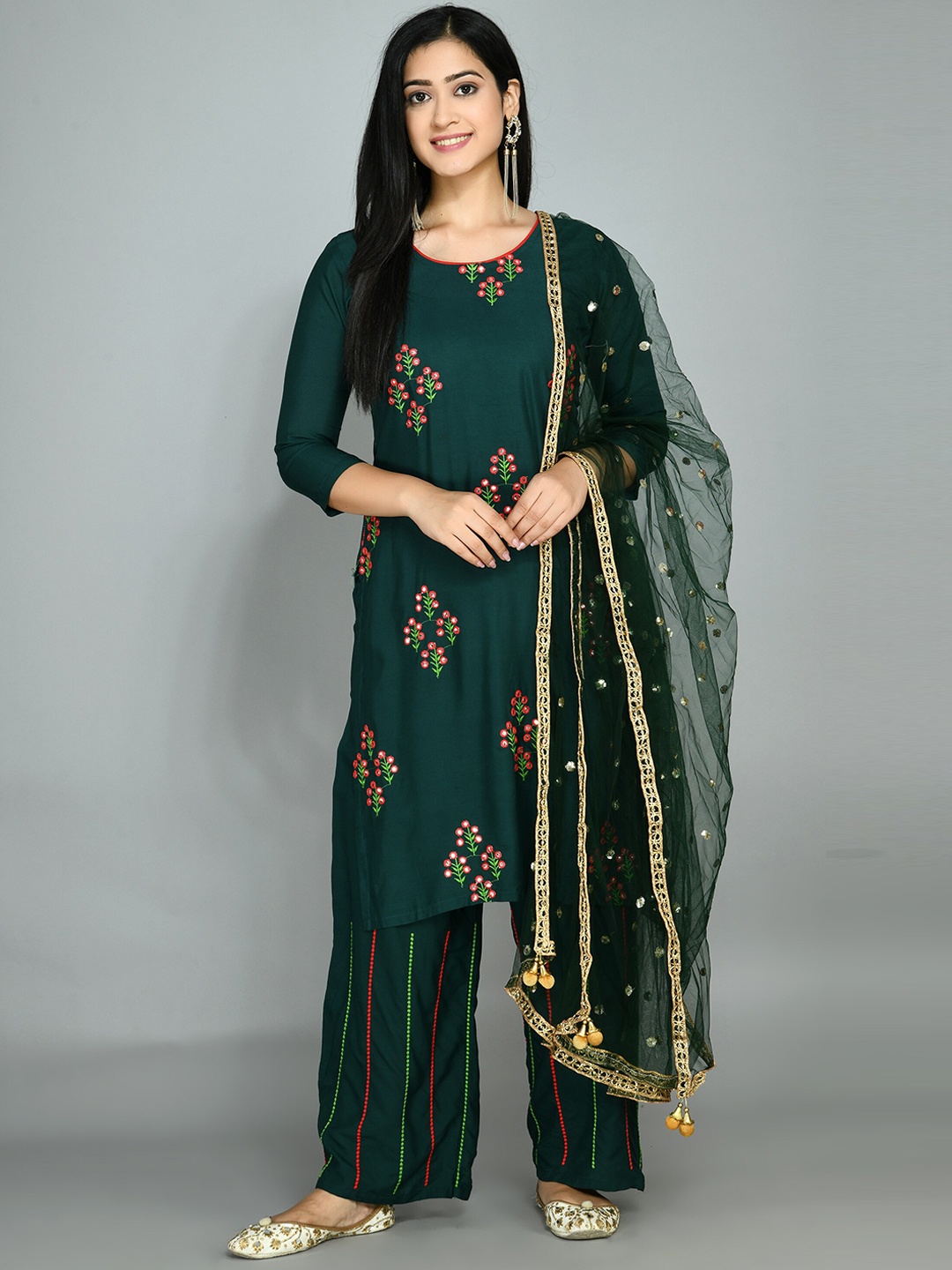 

Queenswear Creation Women Green Floral Embroidered Mirror Work Kurti with Palazzos & With Dupatta