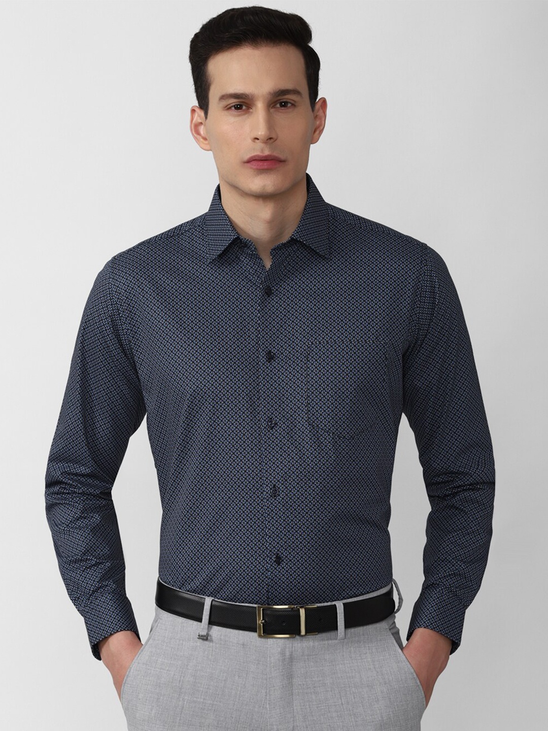 

Van Heusen Men Navy Blue Printed Formal Shirt
