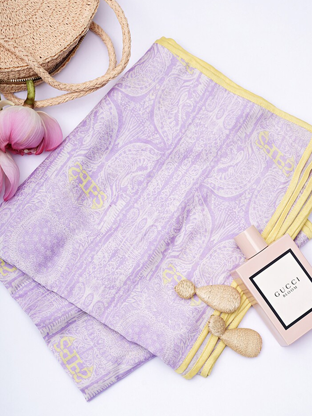 

Payal Singhal Women's Purple Printed Silkmul Full Width Scarf With Piping