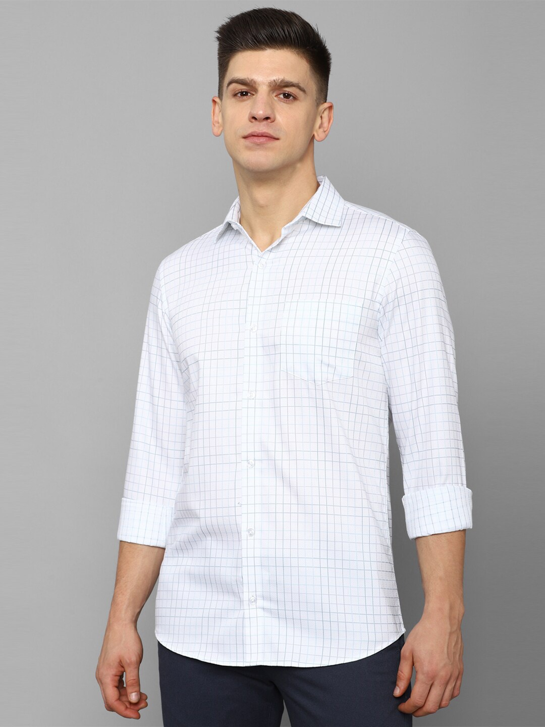 

Allen Solly Men White Slim Fit Grid Tattersall Checks Checked Casual Shirt