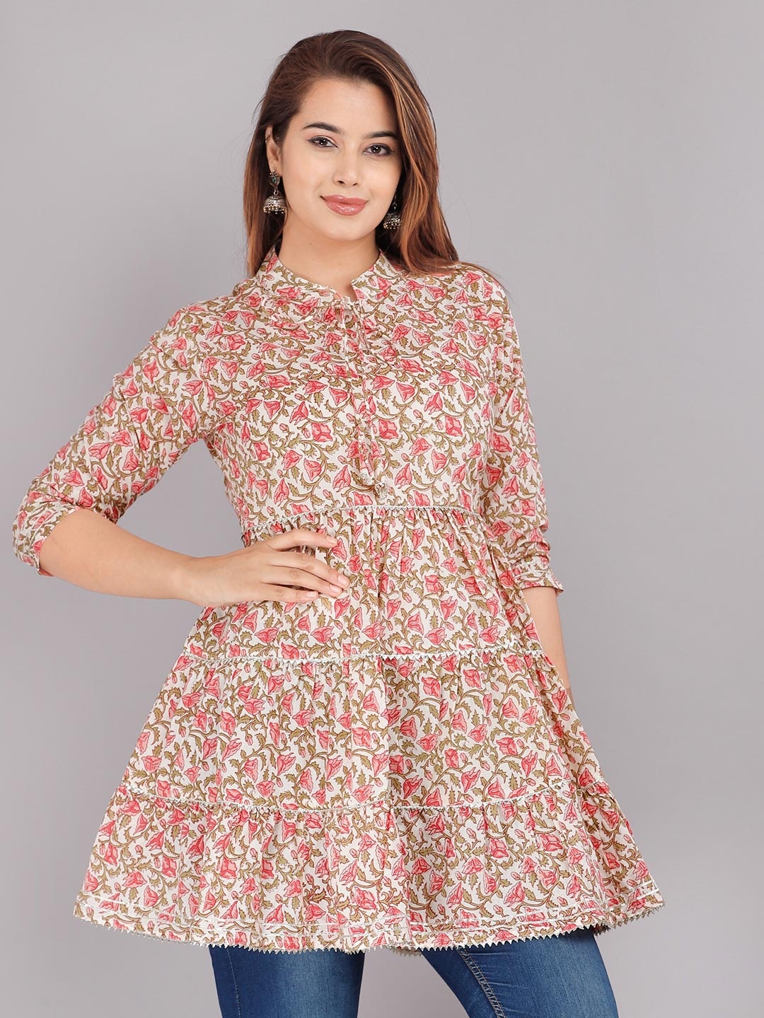 

KALINI Women Beige & Peach-Coloured Floral Print Mandarin Collar Tie-Up Neck Longline Top
