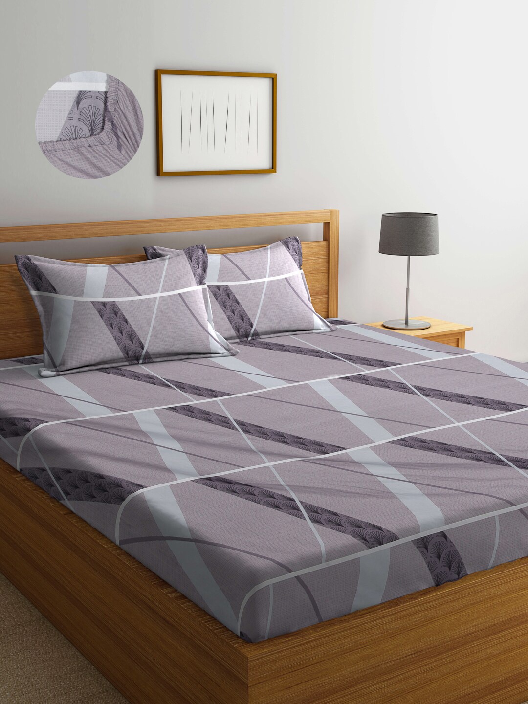 

Arrabi Grey & Brown Graphic 300 TC King Bedsheet with 2 Pillow Covers