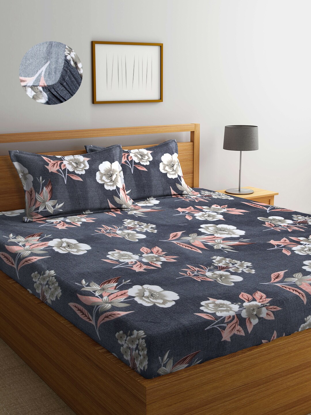 

Arrabi Grey & Peach-Coloured Floral 300 TC King Bedsheet with 2 Pillow Covers