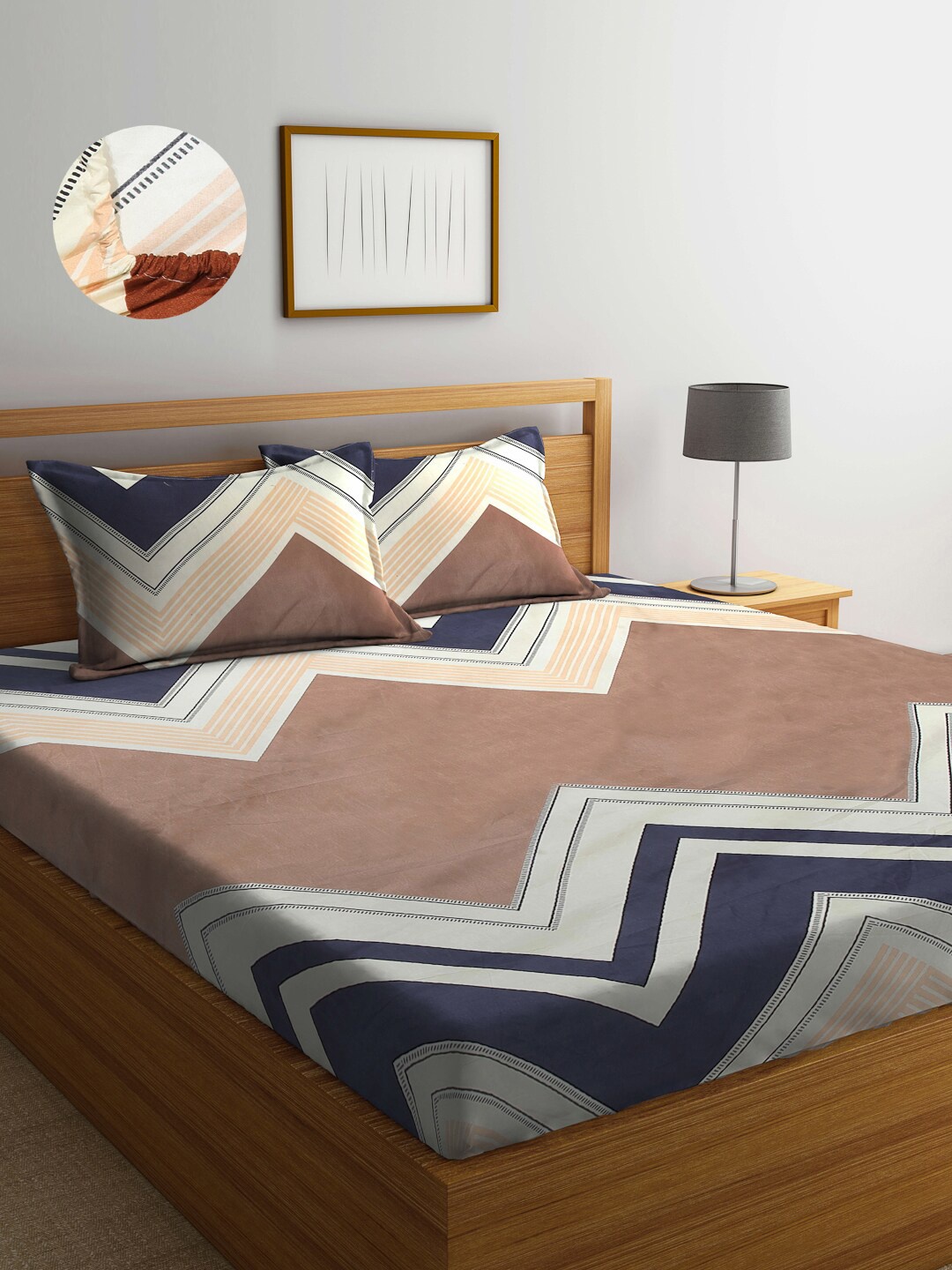 

Arrabi Grey & Maroon Geometric 300 TC King Bedsheet with 2 Pillow Covers
