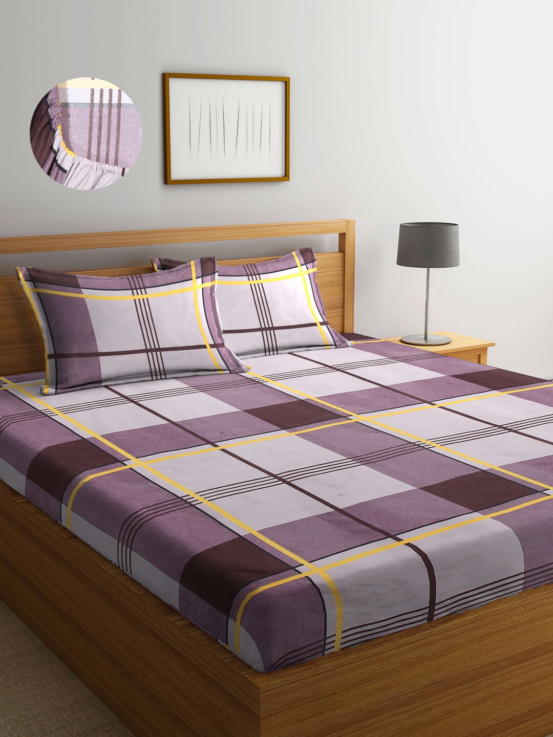 

Arrabi Brown & Yellow Checked 300 TC King Bedsheet with 2 Pillow Covers