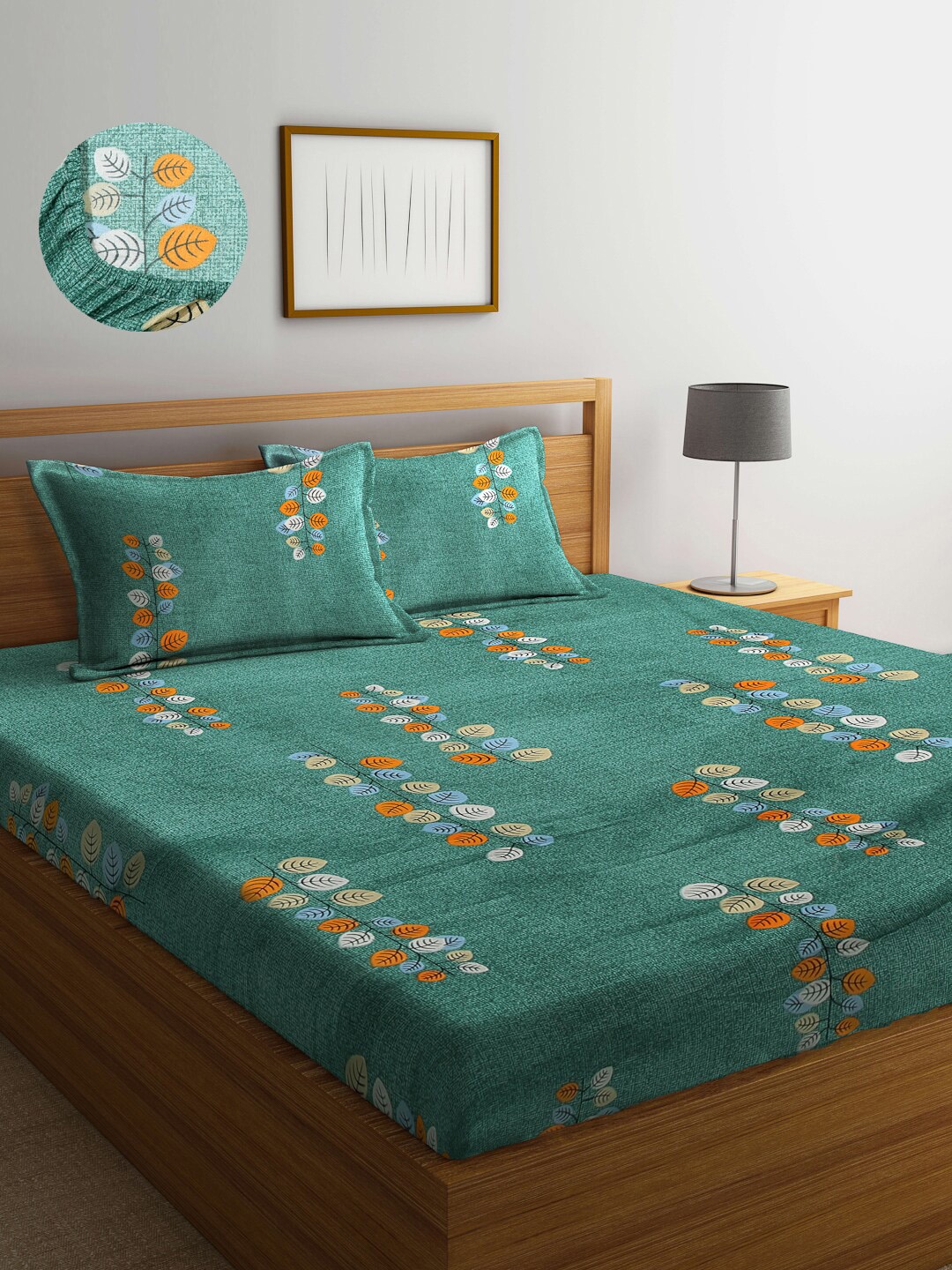 

Arrabi Green & Orange Floral 300 TC King Bedsheet with 2 Pillow Covers