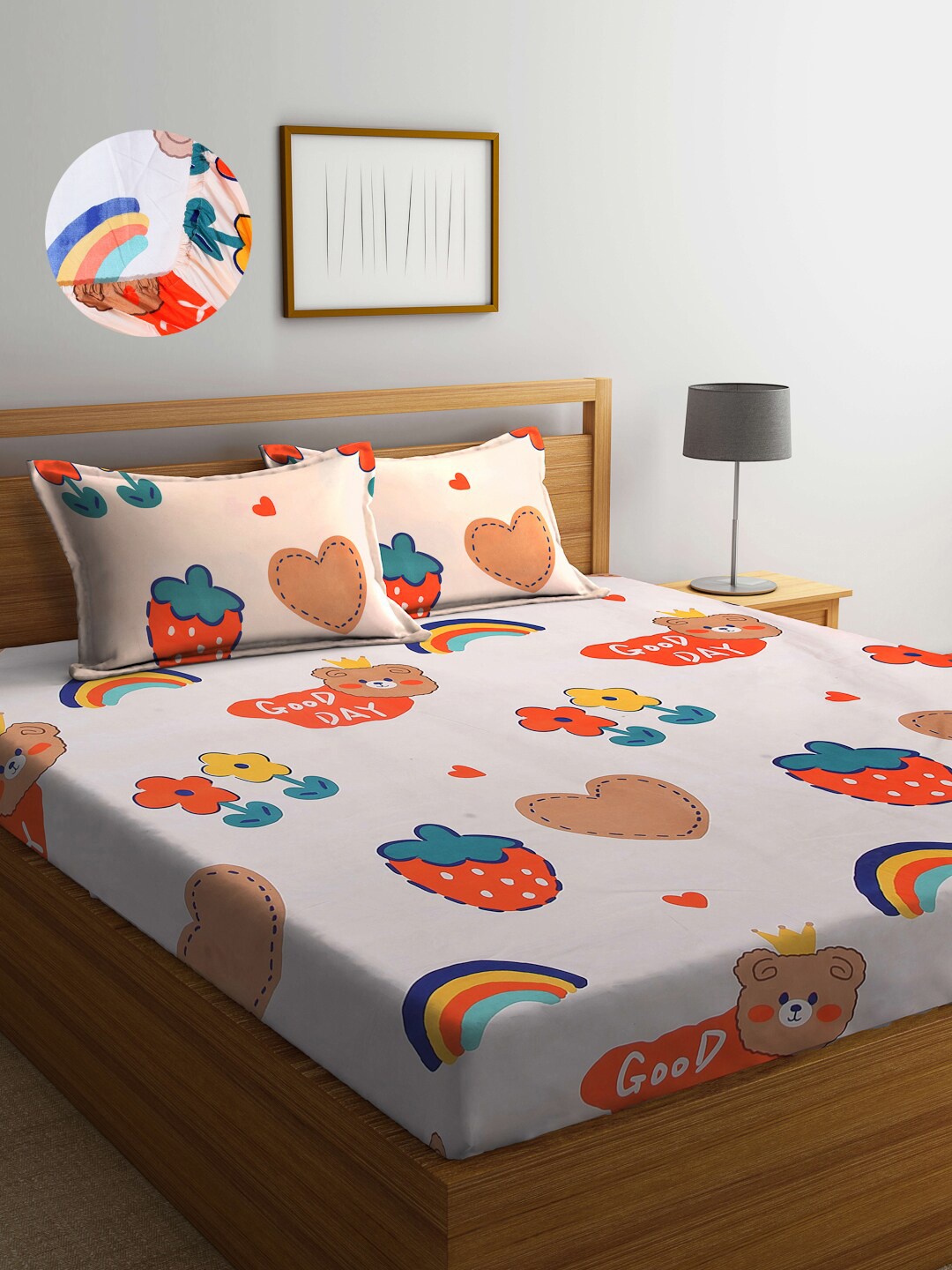 

Arrabi Orange & Green 300 TC King Bedsheet with 2 Pillow Covers