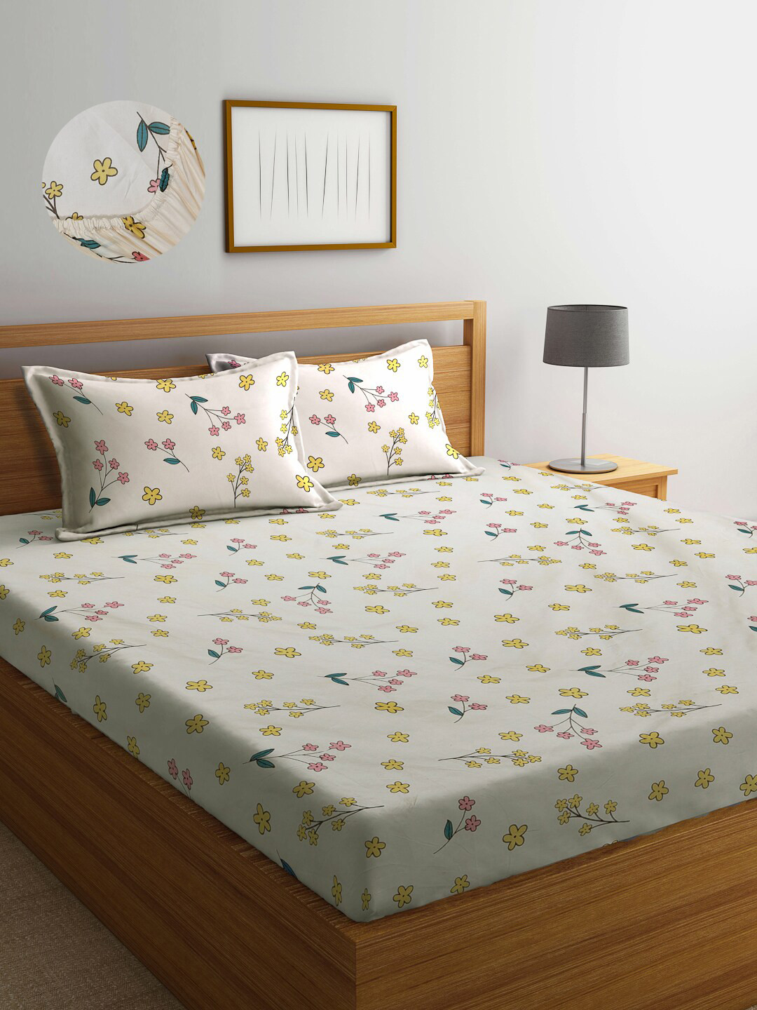 

Arrabi Unisex Cream Bedsheets