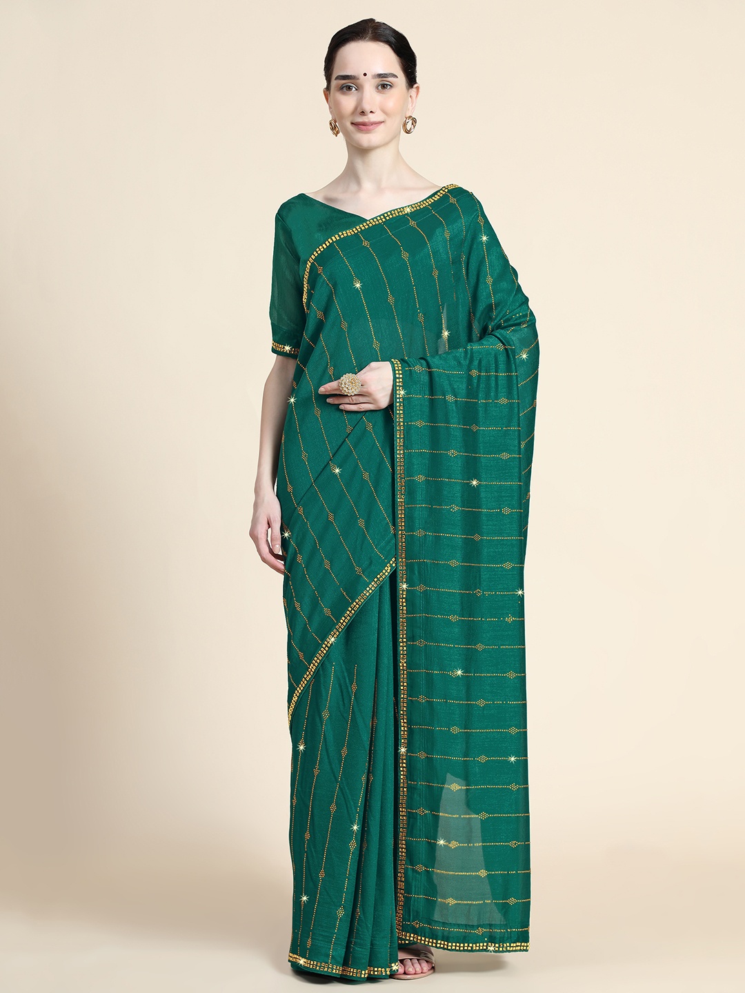 

PUNYATHA CREATION Green Striped Pure Silk Saree