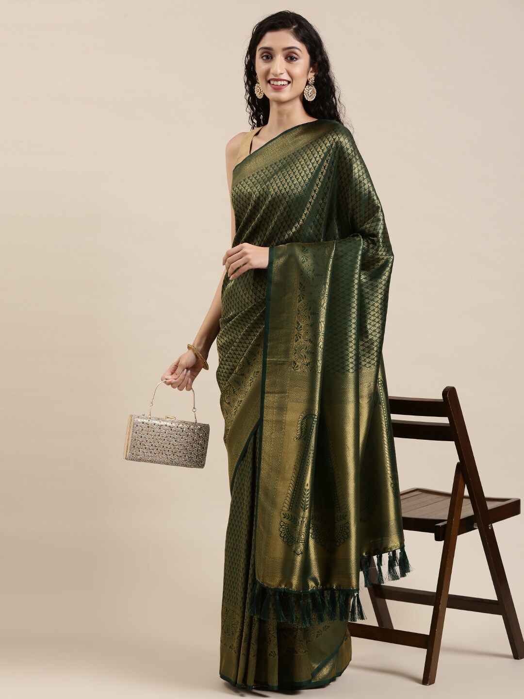 

The Chennai Silks Green & Gold-Toned Woven Design Zari Art Silk Saree