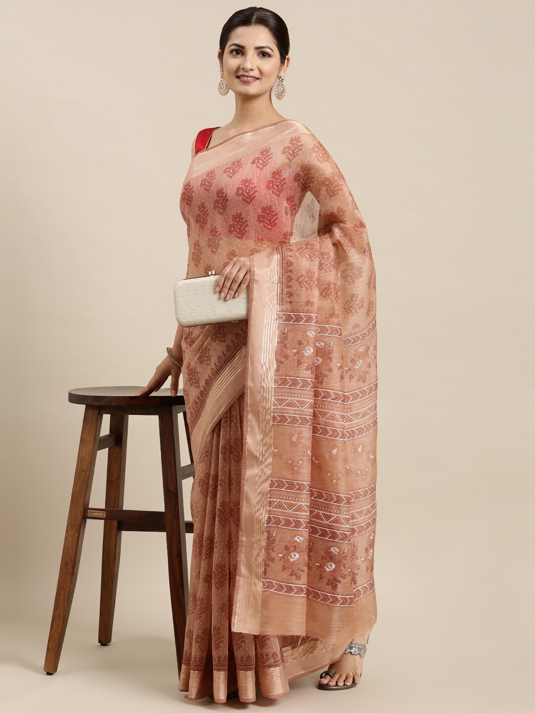 

The Chennai Silks Brown & White Floral Pure Cotton Saree