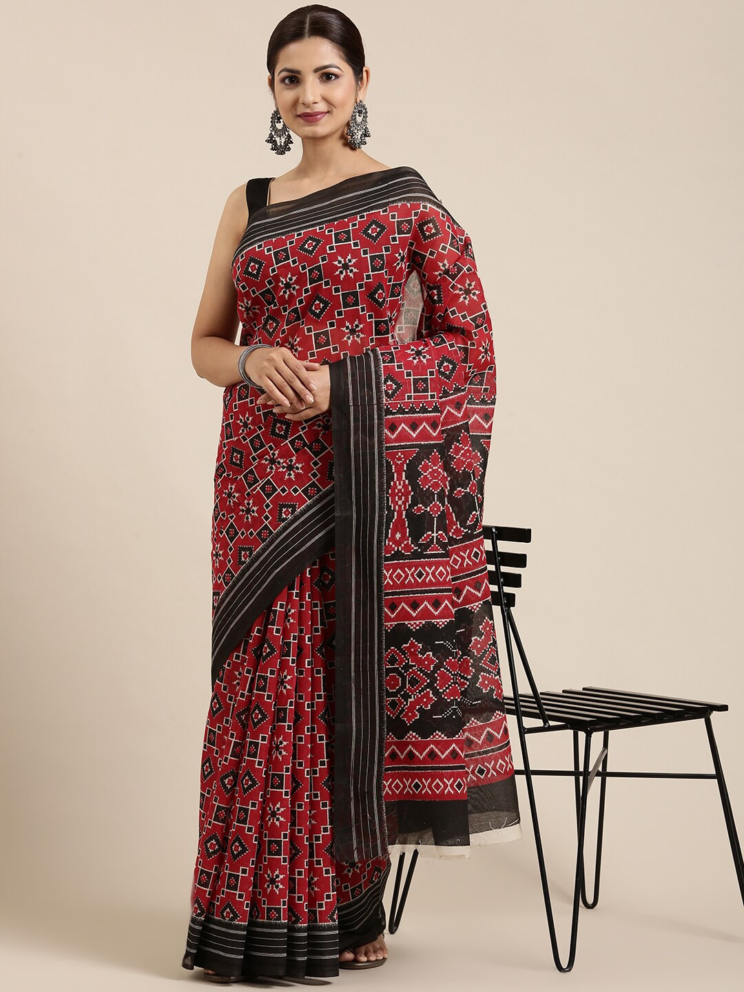 

The Chennai Silks Red & Grey Pure Cotton Saree