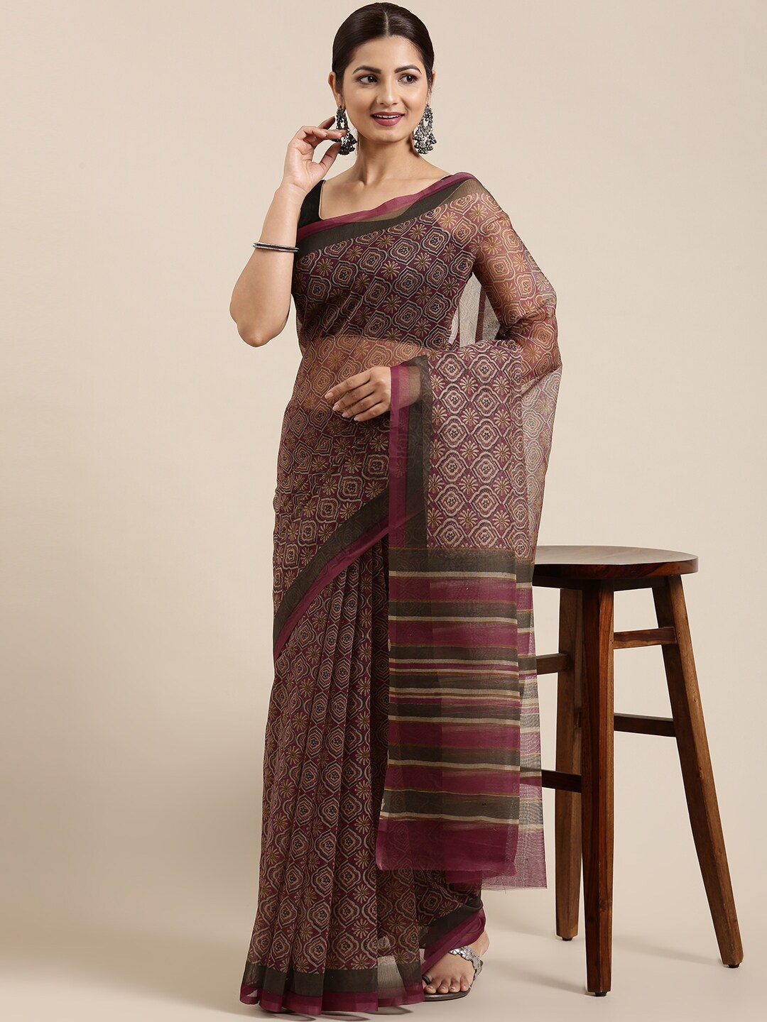 

The Chennai Silks Magenta & Cream-Coloured Supernet Fusion Kota Saree