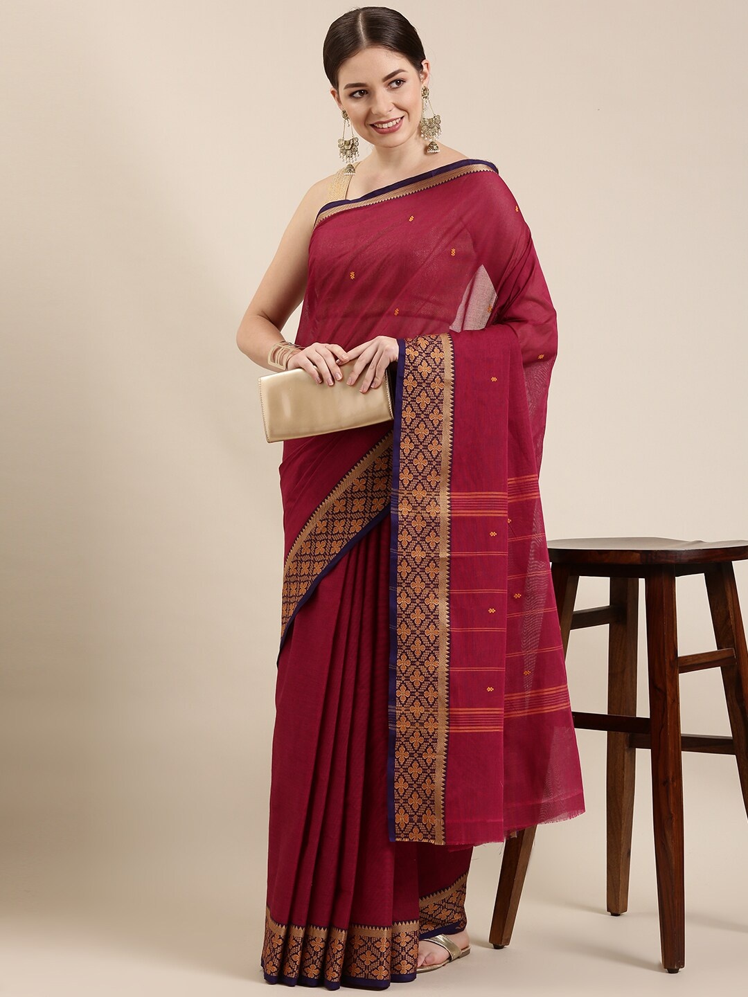 

The Chennai Silks Magenta & Gold-Toned Ethnic Motifs Zari Pure Cotton Chettinad Saree