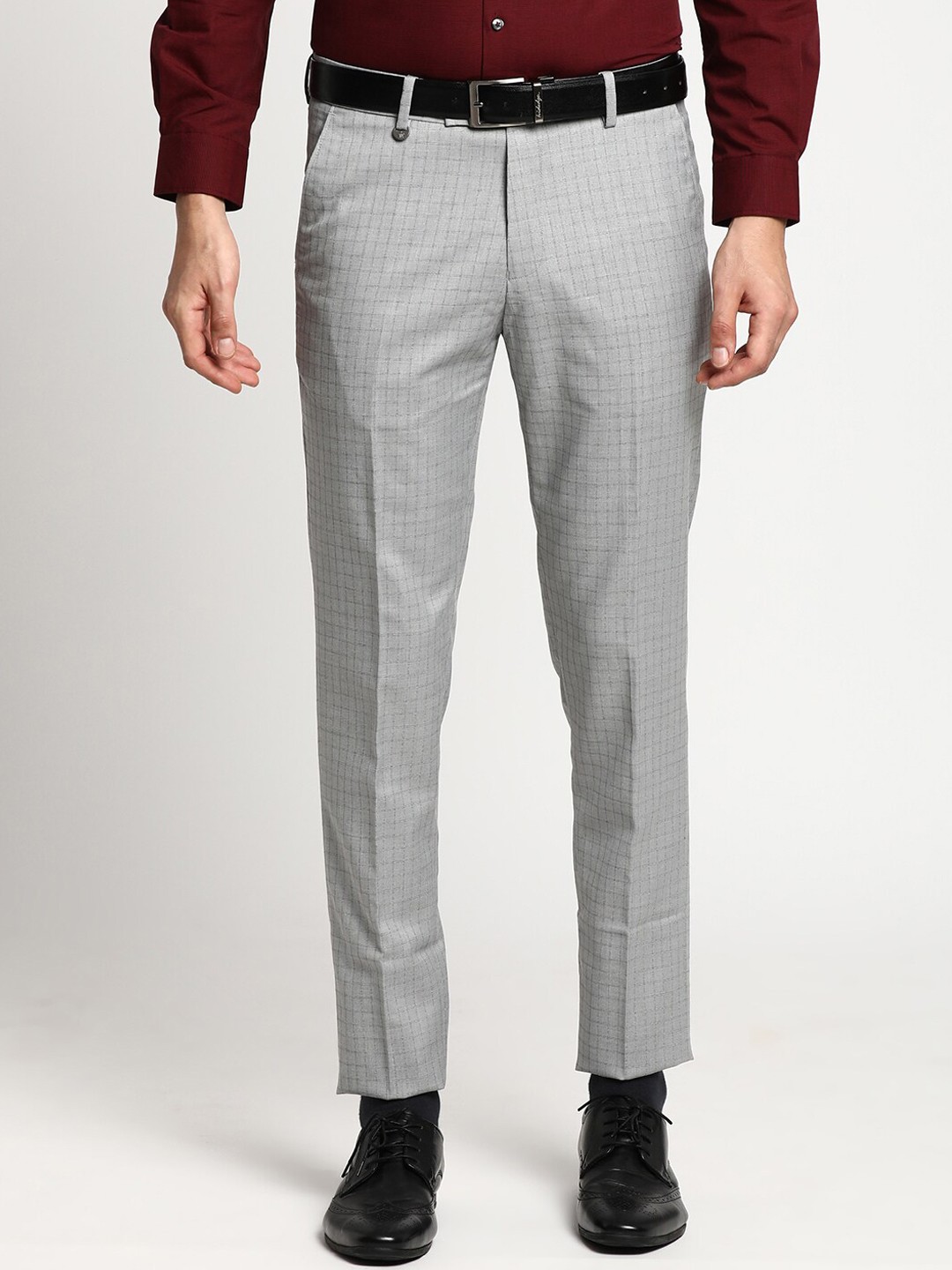 

Turtle Men Grey Textured Skinny Fit Trousers