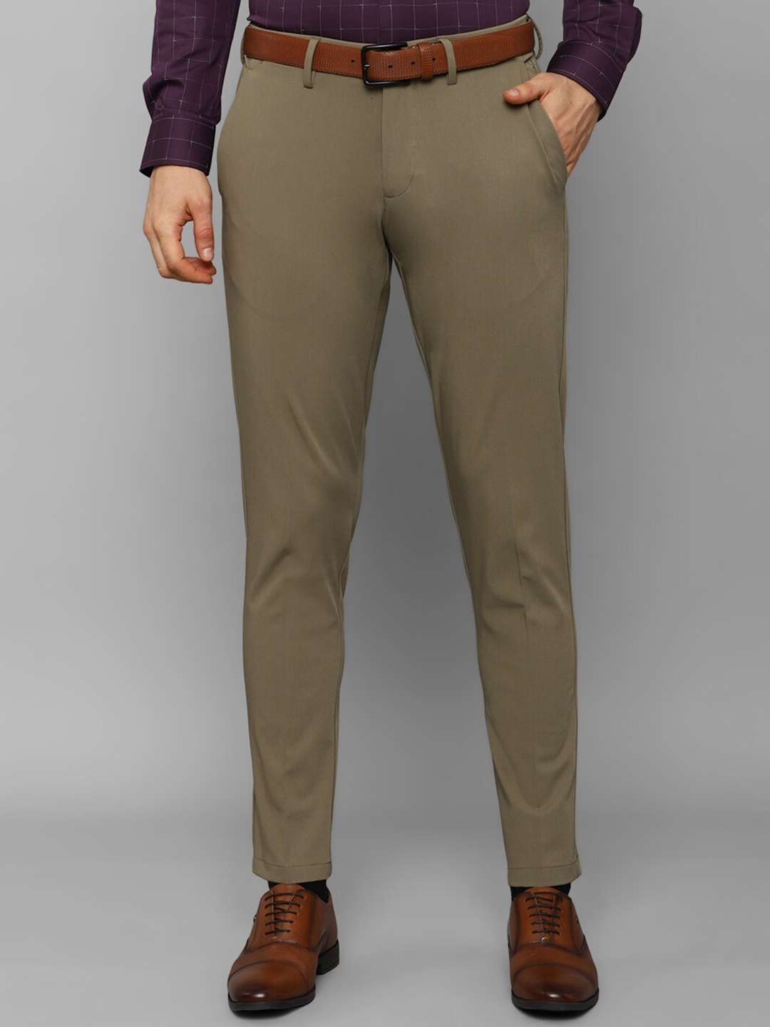 

Allen Solly Men Olive Green Slim Fit Trousers
