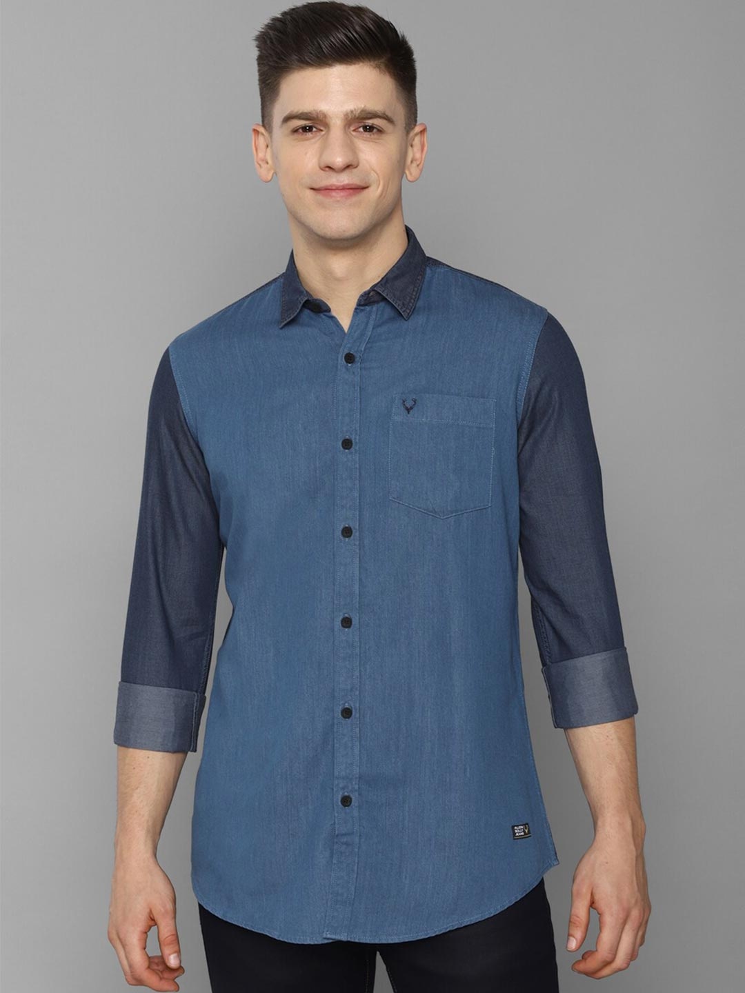 

Allen Solly Sport Men Regular Fit Blue Colourblocked Casual Shirt