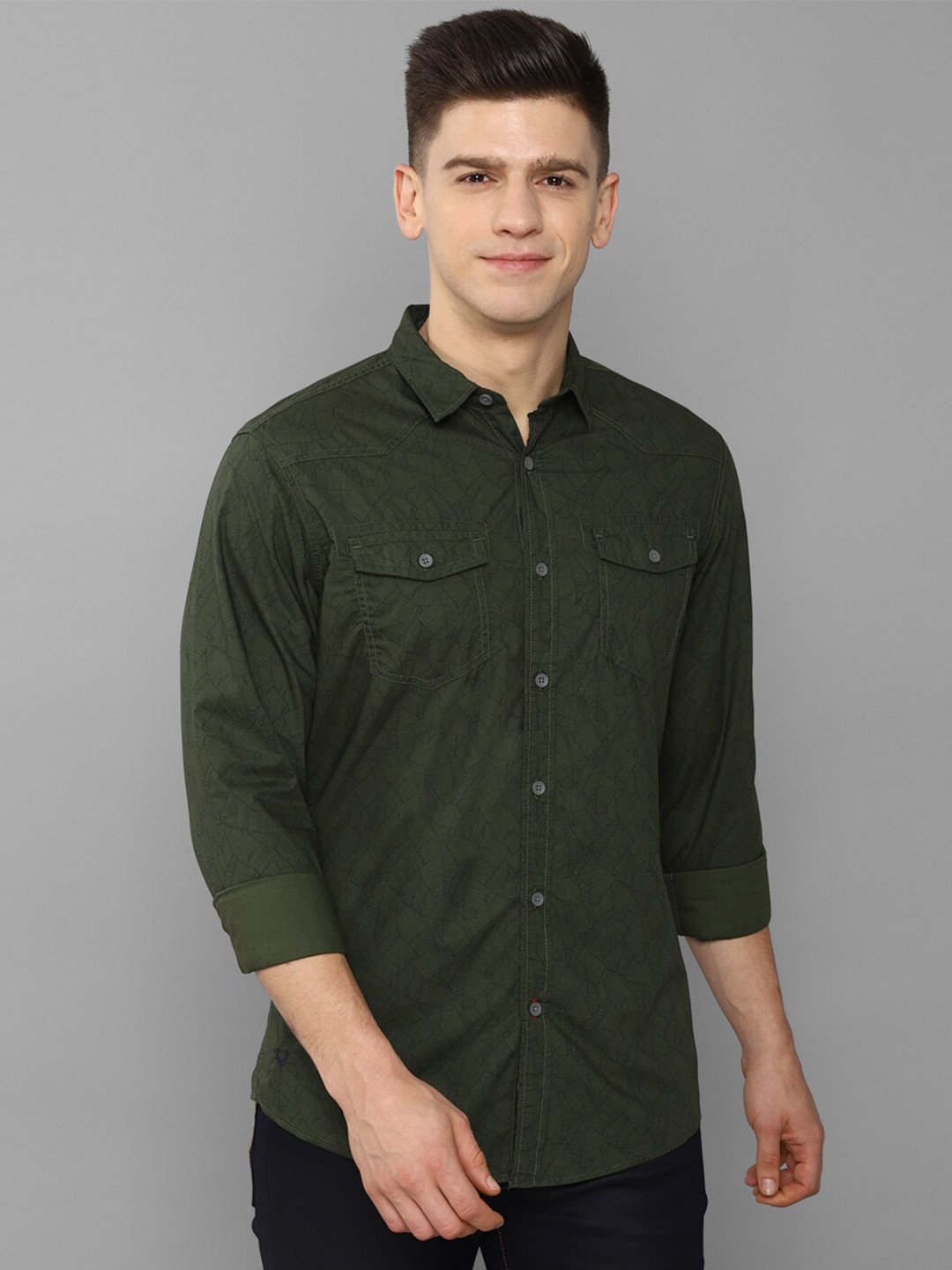 

Allen Solly Sport Men Olive Green Checked Casual Shirt