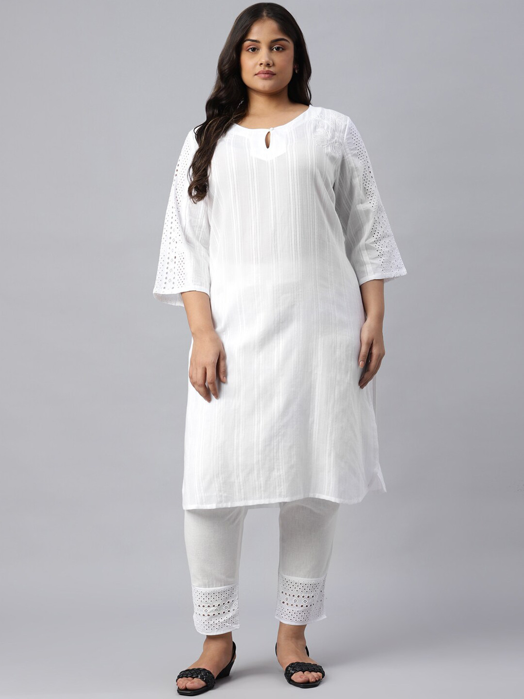 

W Women White Plus Size Embroidered Kurta with Trousers