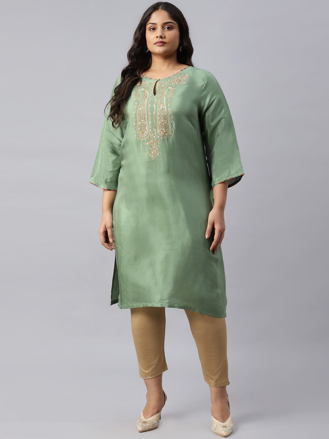 

W Women Plus Size Green Yoke Embroidered Kurta