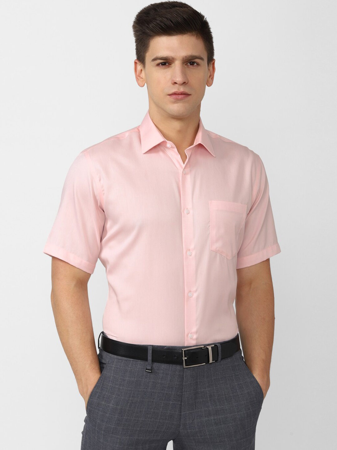 

Van Heusen Men Peach-Coloured Formal Shirt