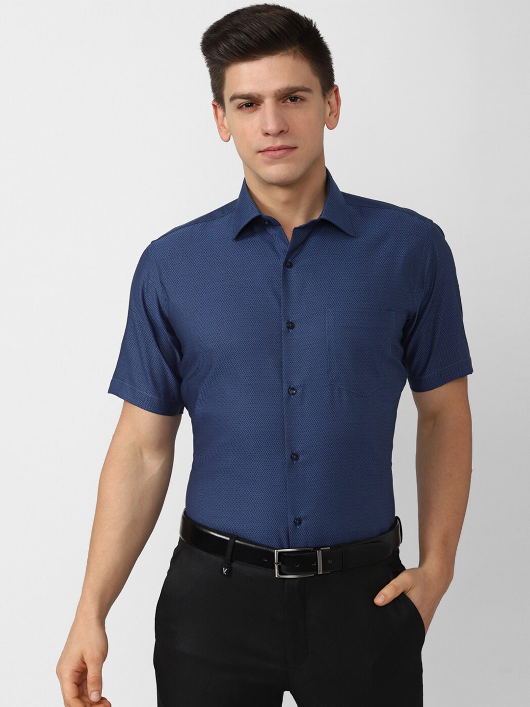 

Van Heusen Men Blue Formal Shirt